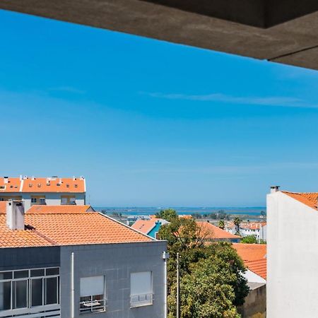 Mira-Ria - Apartamento Em Bairro Calmo E Central Авиеро Екстериор снимка